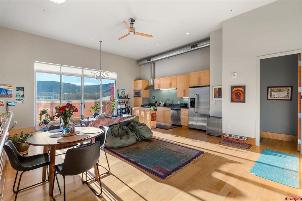 555 Rivergate Lane B1-114