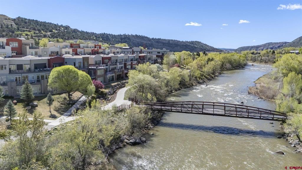 555 Rivergate Lane B1-114