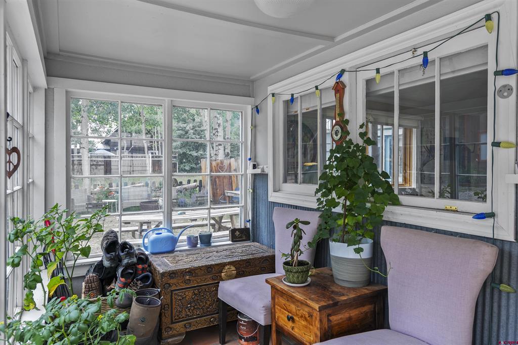 212 Teocalli Avenue