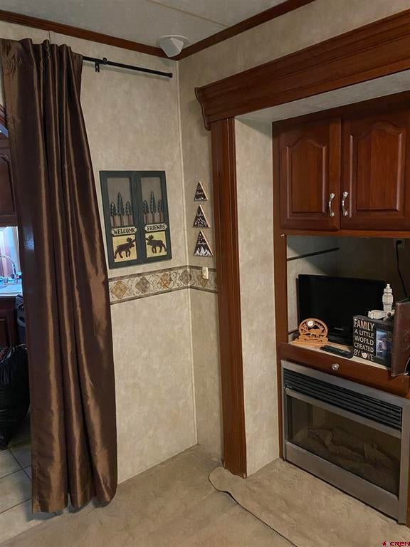 2444 Crooked Road - Photo 4