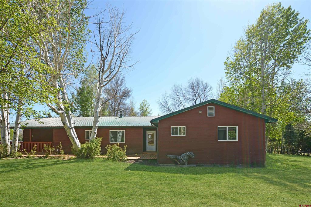 1181 N Mountain View Drive