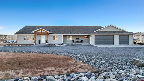 Photo of 56577 Hawthorne Lane, Olathe, CO 81425 (MLS # 831422)