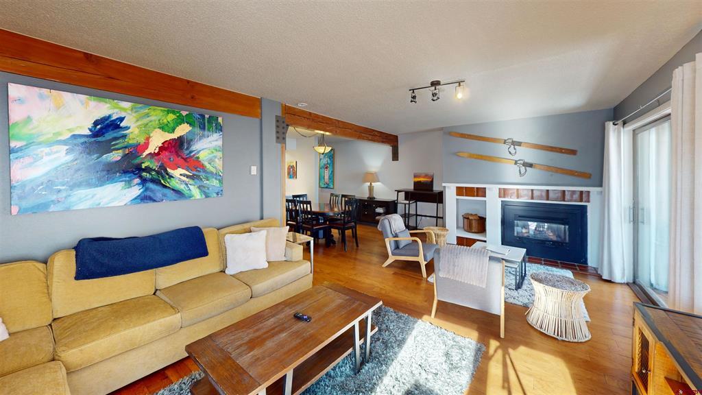 25 Emmons Road 37