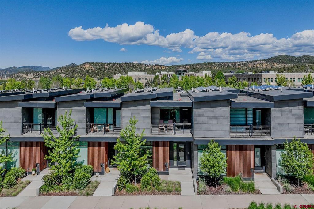 105 Pioneer Avenue