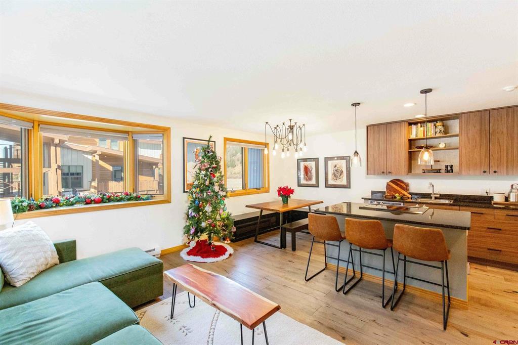 282 Mahoney Drive 5D