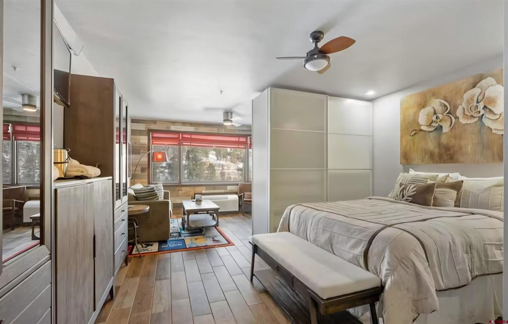 314 N Tamarron Drive 235