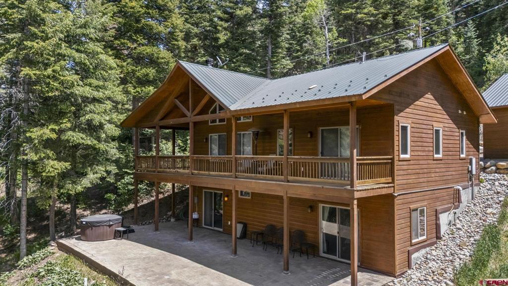 576 High Trails Drive