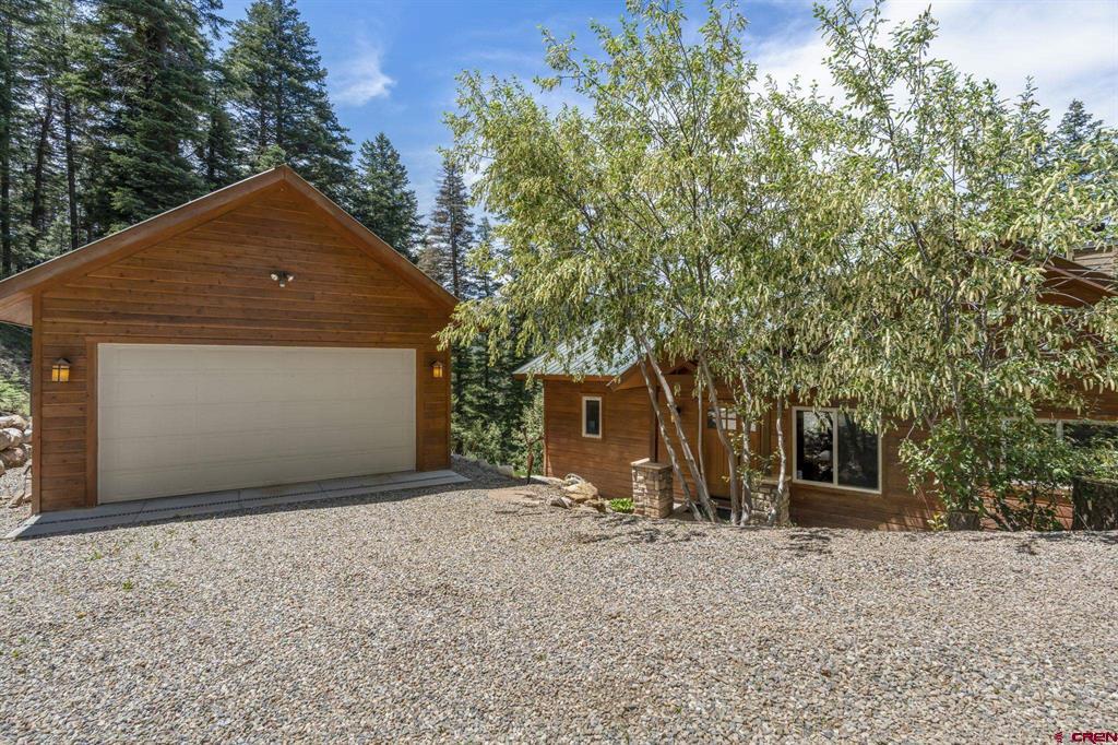 576 High Trails Drive