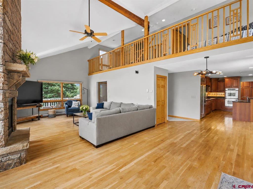 15 Cinnamon Mountain Road