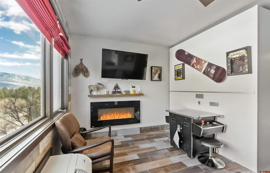 314 N Tamarron Drive 235