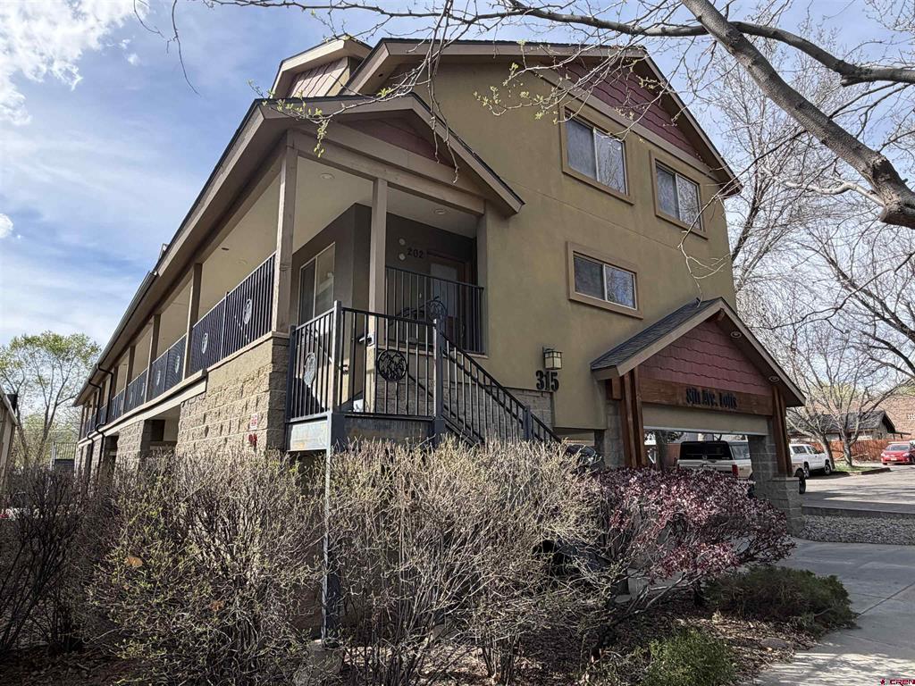 315 E Eighth Avenue 203