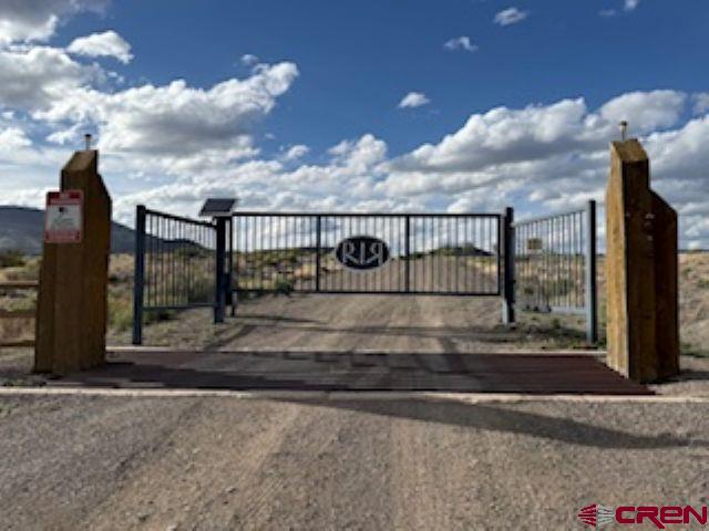553 Pfeiffer Loop