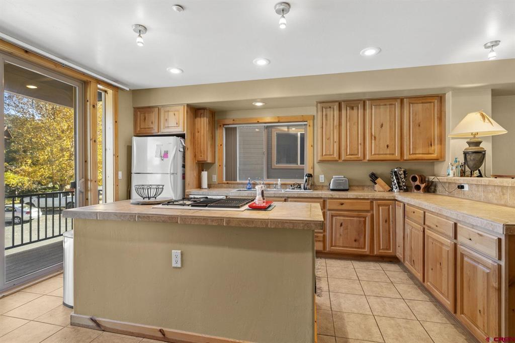 1295 Escalante Drive 8