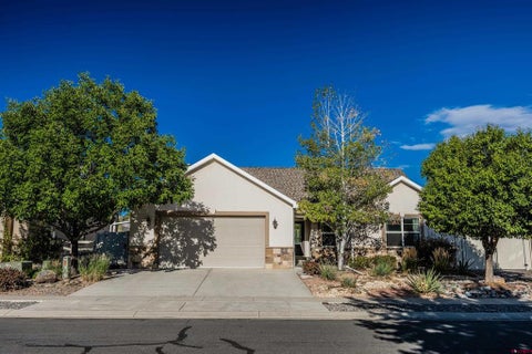 Photo of 505 Alta Lakes Avenue, Montrose, CO 81403 (MLS # 838508)