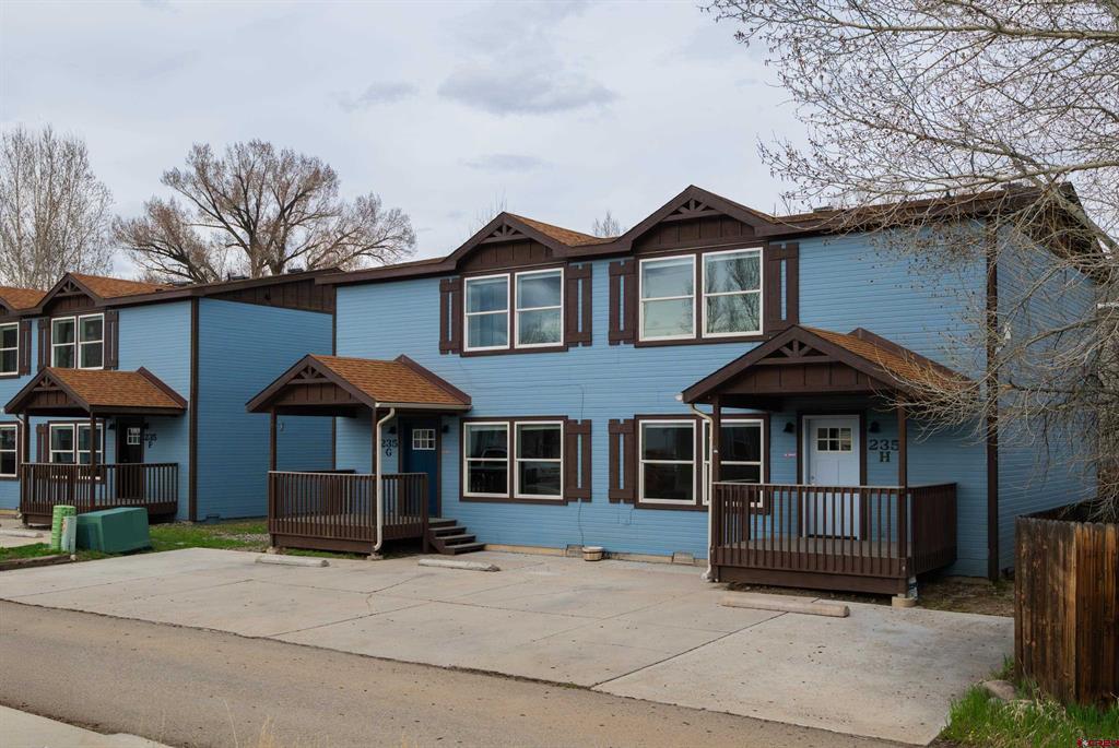 Photo 1 of 31 — 235 S 7th Street H, Gunnison, CO 81230