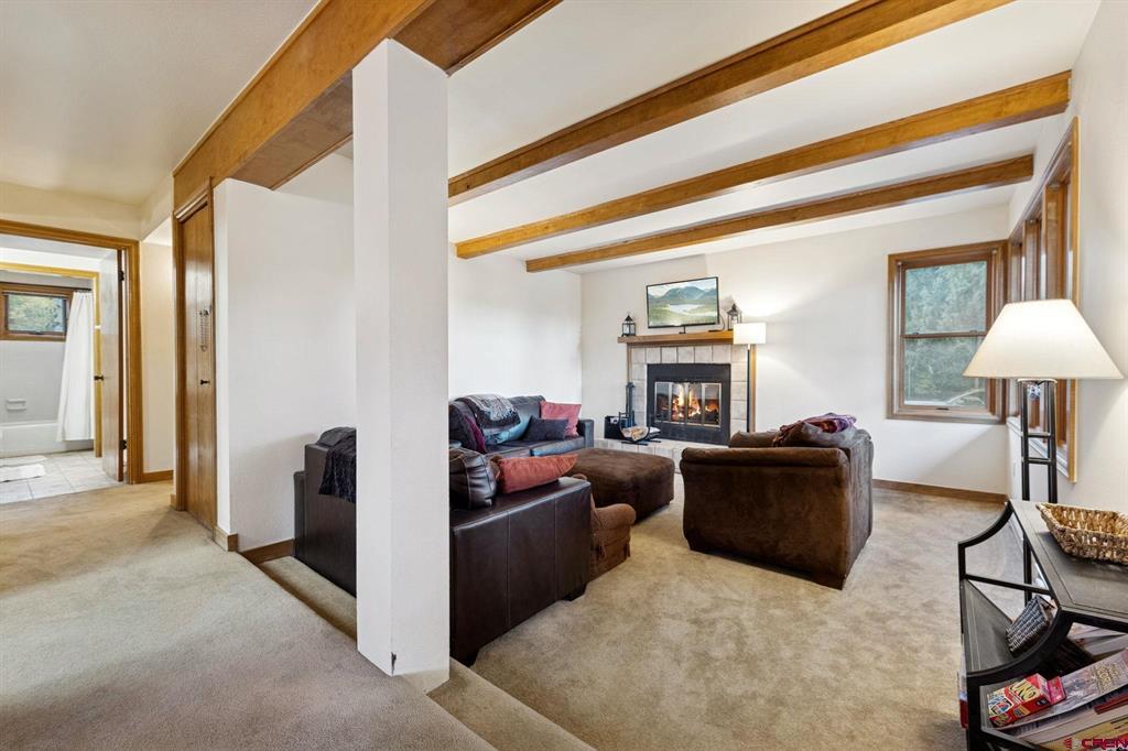 6 Ferringway Circle 18