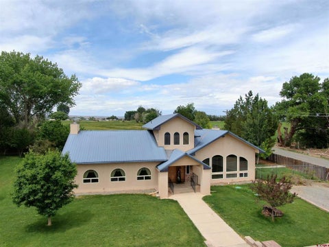 Photo of 55532 Dalia Road, Olathe, CO 81425 (MLS # 838436)