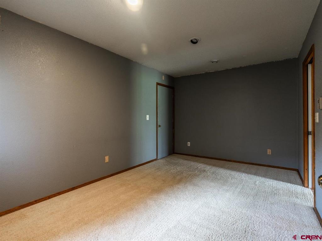 109 Shavano Drive E5