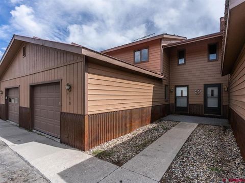 Photo of 109 Shavano Drive #E5, Gunnison, CO 81230 (MLS # 834355)