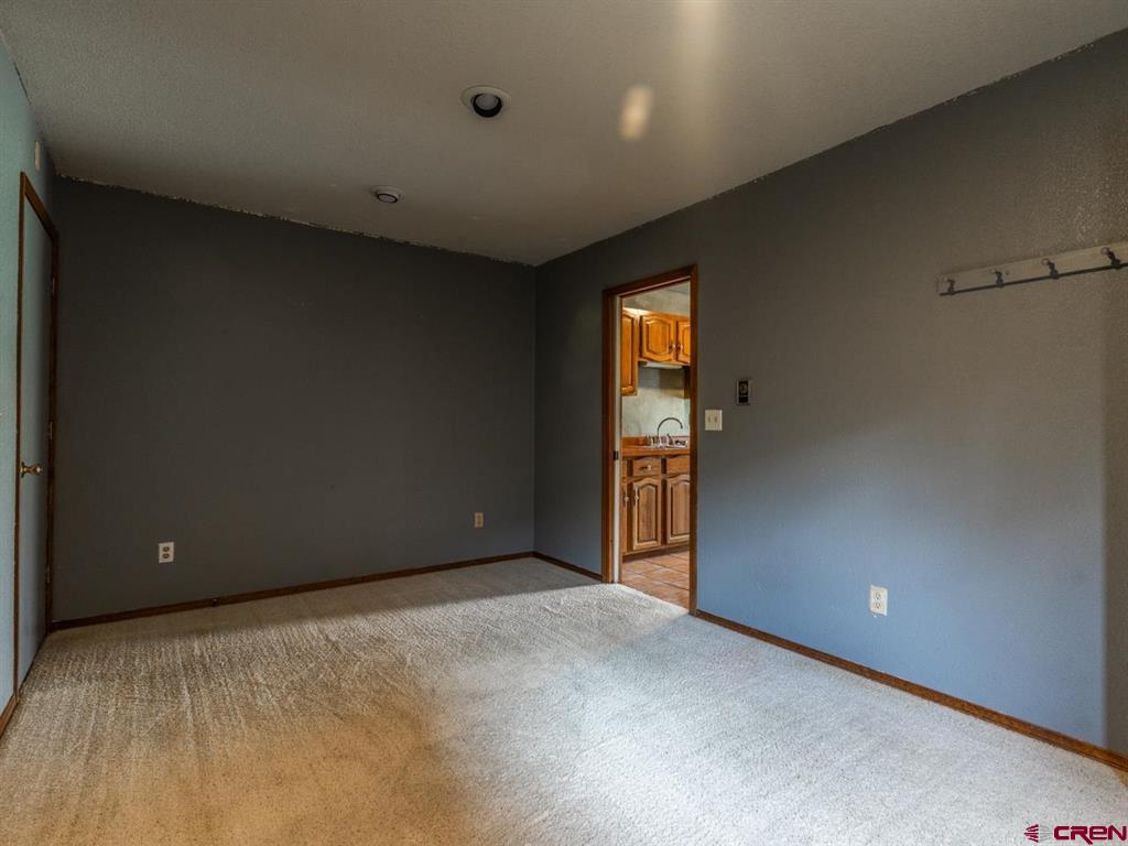 109 Shavano Drive E5