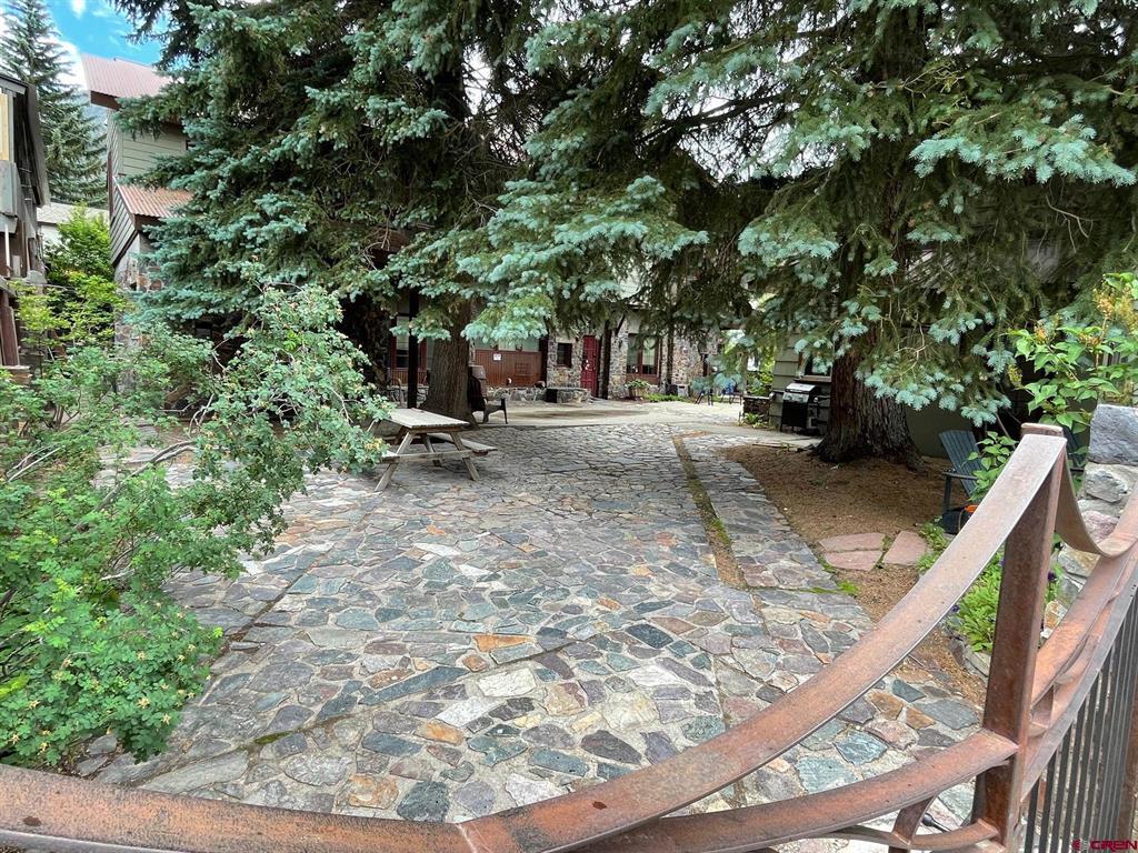 115, 117 & 119 7th Avenue