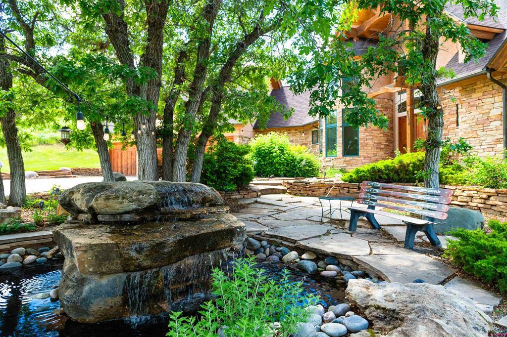 2550 Destination Ranch Road