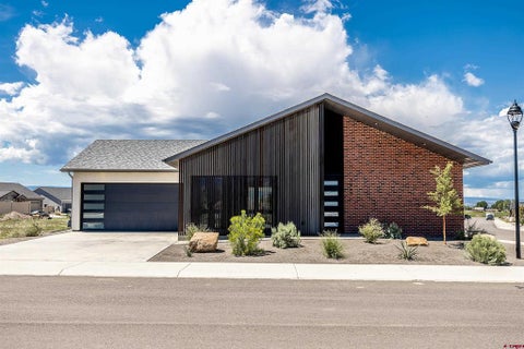 Photo of 3447 Kestrel Loop, Montrose, CO 81401 (MLS # 837566)