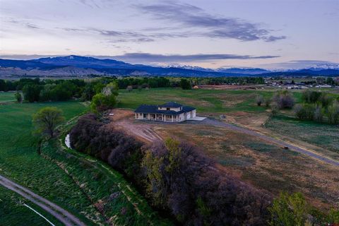 Photo of 66368 Riverside Road, Montrose, CO 81403 (MLS # 834697)