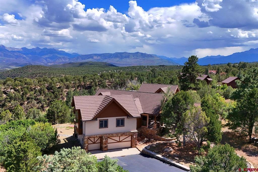 521 Waterview Lane