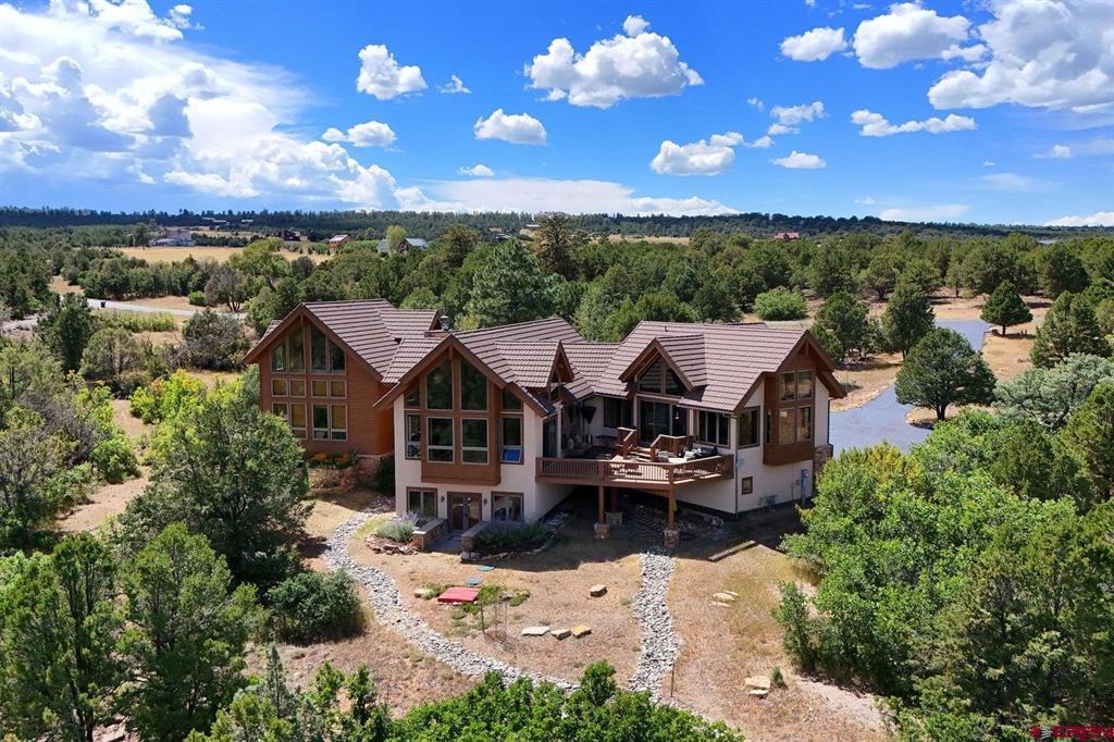 521 Waterview Lane