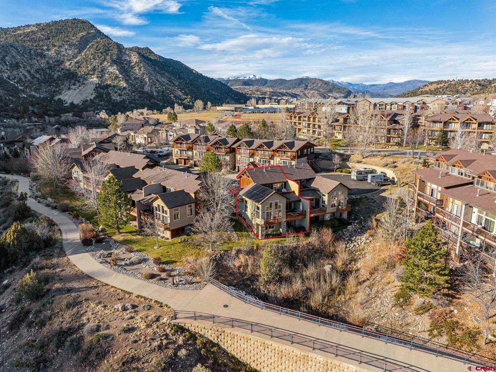 116 River Oaks Court