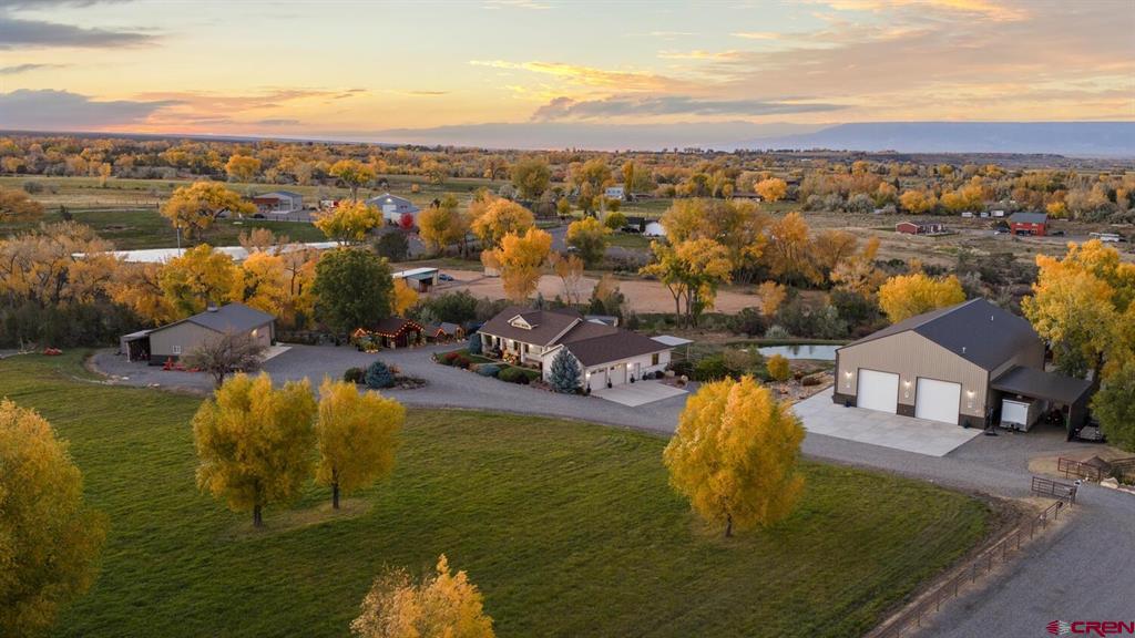 60075 & 60085 Oak Grove Road