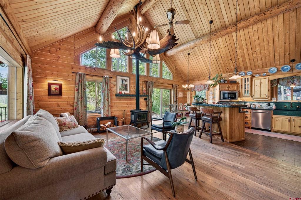 1641 County Road 771