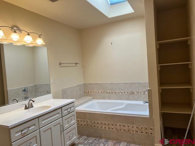 Montrose, Colorado 81401, United States, 2 Bedrooms Bedrooms, ,2 BathroomsBathrooms,Residential,Contingent,2630