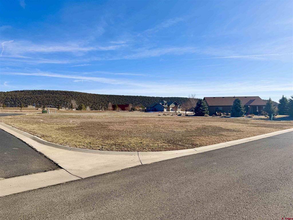Photo 1 of 9 — 305 SE Limestone Court, Cedaredge, CO 81413