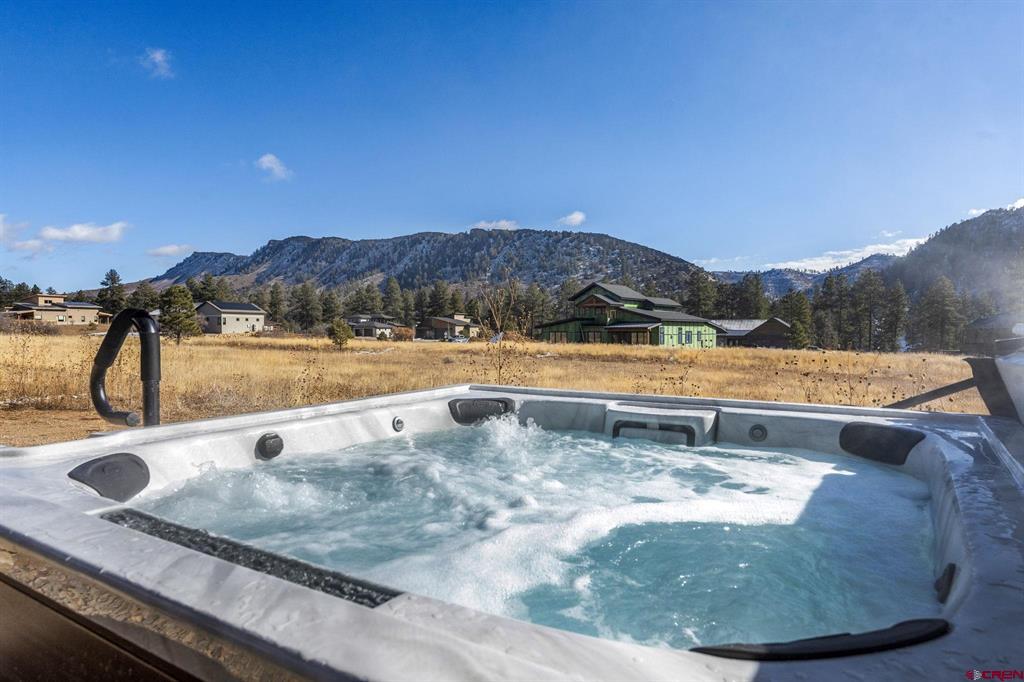 Durango, Colorado 81301, United States, 5 Bedrooms Bedrooms, ,3 BathroomsBathrooms,Residential,Contingent,17774