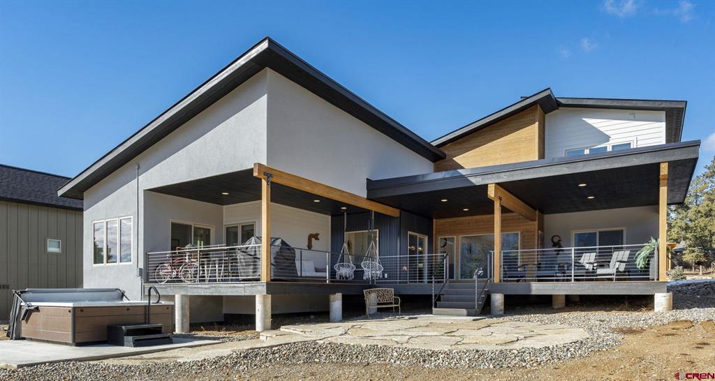 Durango, Colorado 81301, United States, 5 Bedrooms Bedrooms, ,3 BathroomsBathrooms,Residential,Contingent,17774