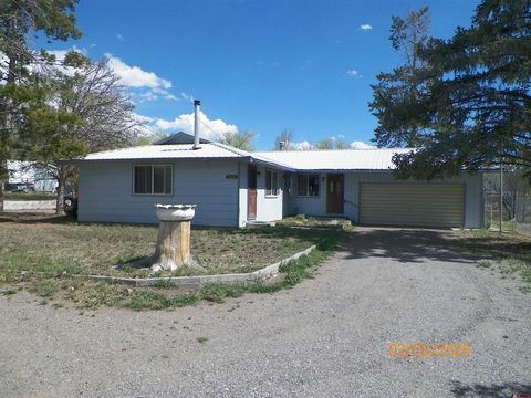 Photo of 565 N Grand Mesa Drive, Cedaredge, CO 81413 (MLS # 832890)