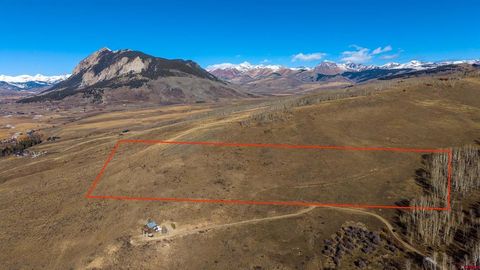 Photo of 996 Lower Highlands Road, Crested Butte, CO 81224 (MLS # 830238)