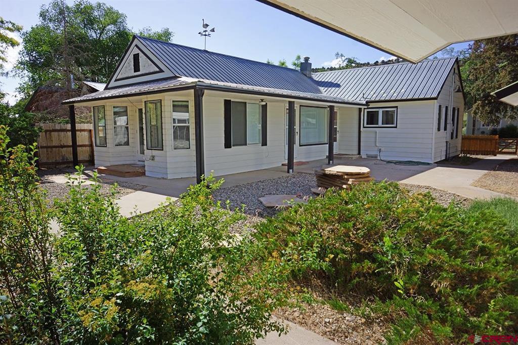 502 Riverside Avenue