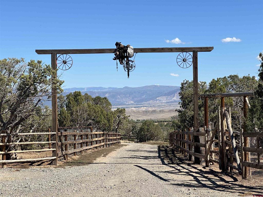 34214 Fruitland Mesa Road