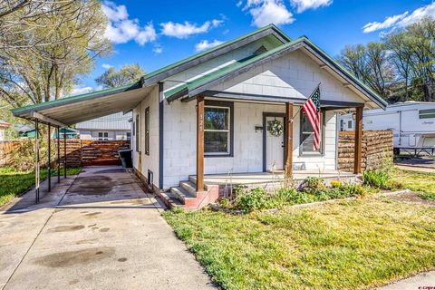 Photo of 325 E 3rd Street, Delta, CO 81416 (MLS # 833306)