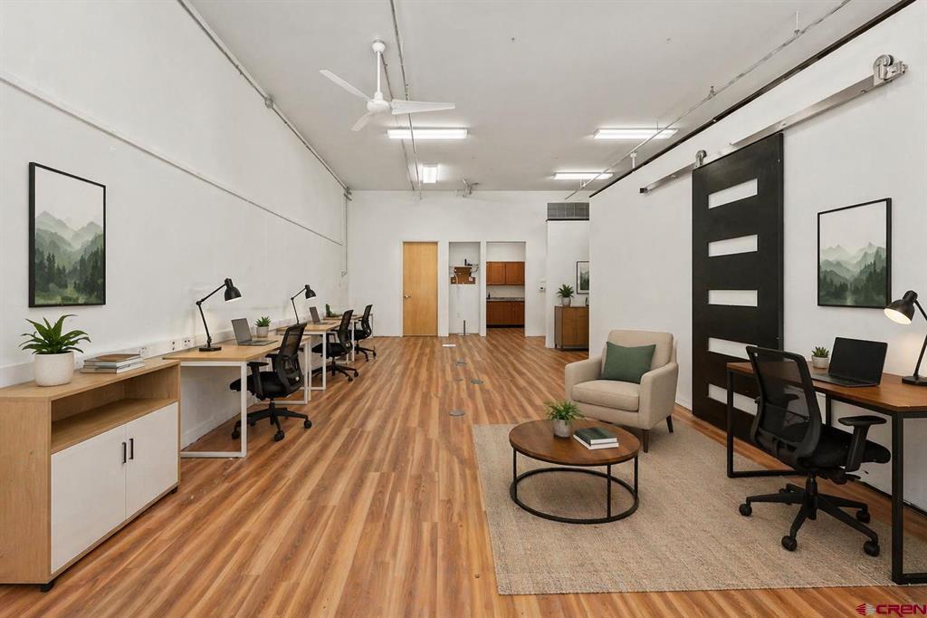 555 Rivergate Lane B2-136