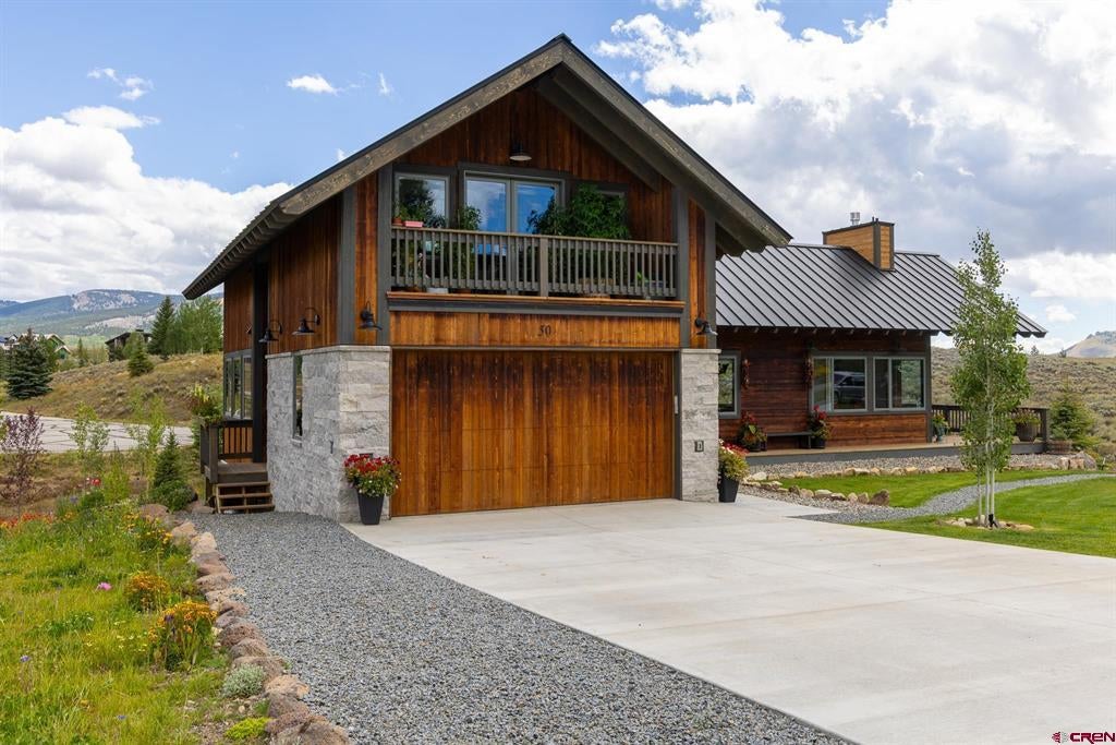 50 Vista Court