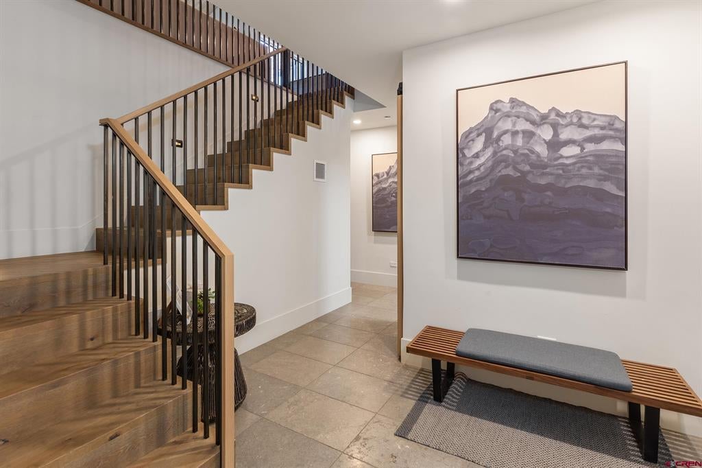 215 W San Juan Avenue 102