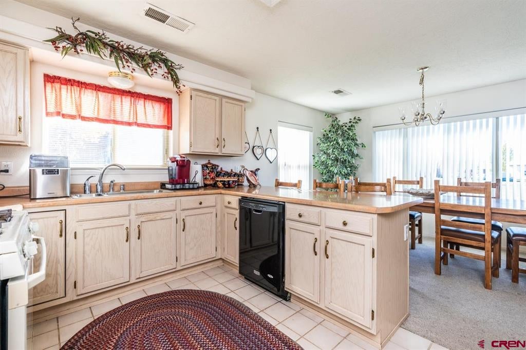 186 Sandpiper Trail