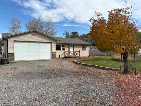 Photo of 620 1725 Road, Delta, CO 81416 (MLS # 829506) Photo of 620 1725 Road, Delta, CO 81416 (MLS # 829506)