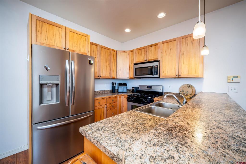 1711 N Taylor Circle