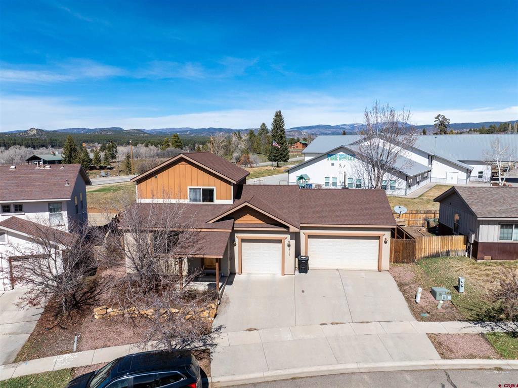 1711 N Taylor Circle