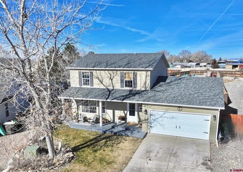 Photo of 1878 Natalia Way, Montrose, CO 81401 (MLS # 831159)